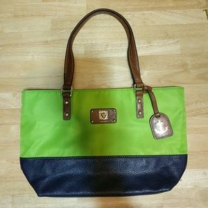 Anne Klein green and navy tote